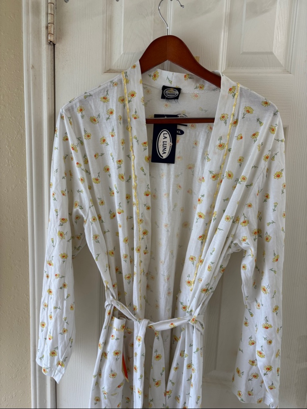 La Luna White Floral Long Robe with Yellow Motif. 100% cotton. NWT - Picture 2 of 6